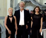Scarlett Johansson, Bill Murray and Sofia Coppola (Image via Getty)